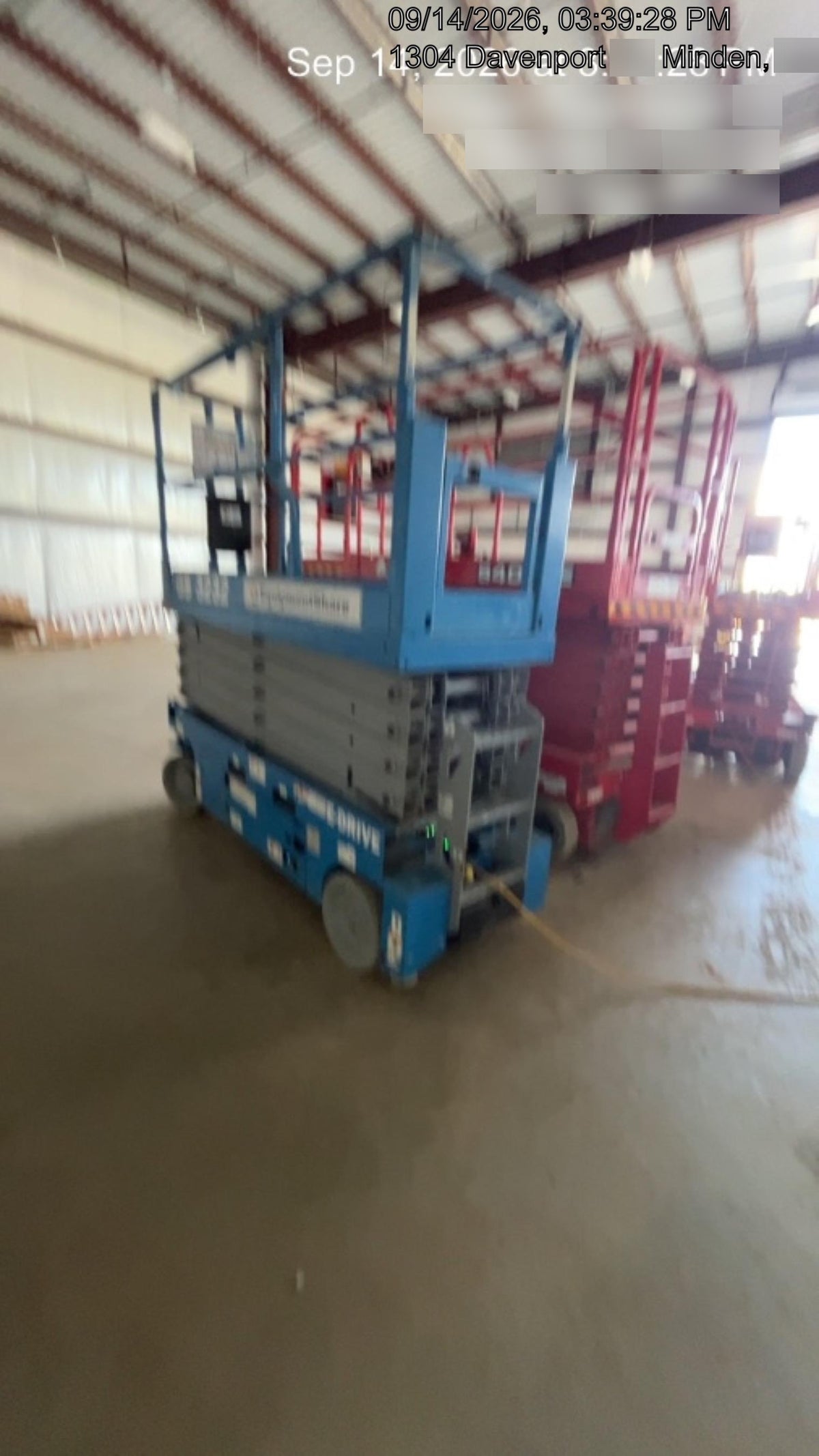 2023 GENIE GS-3232