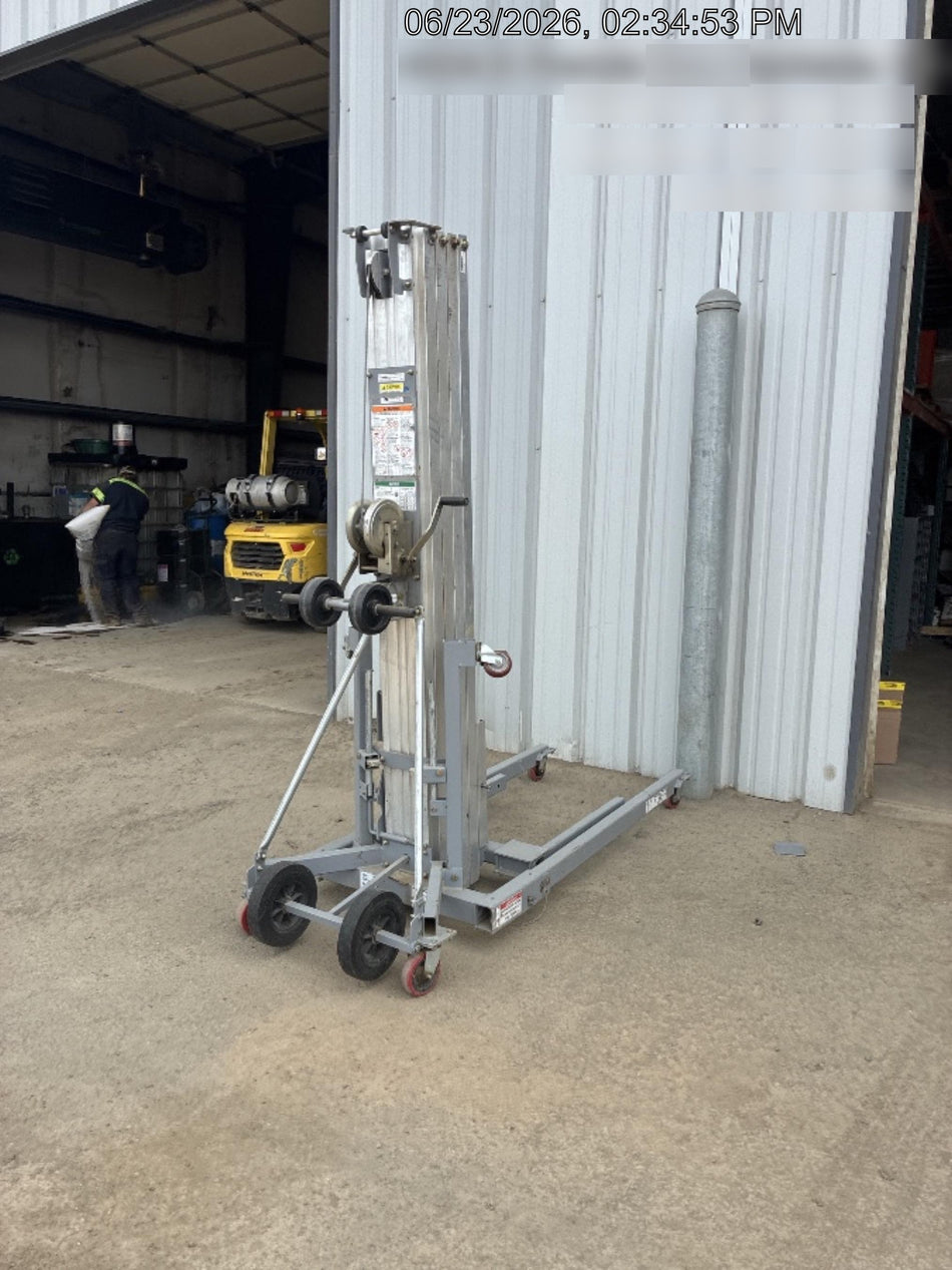 2020 GENIE SLC-24