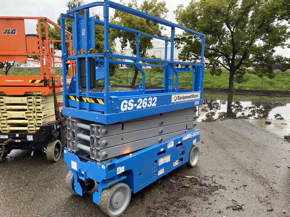2022 GENIE GS-2632