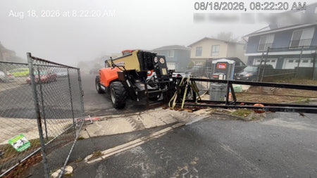 2021 JLG 1075