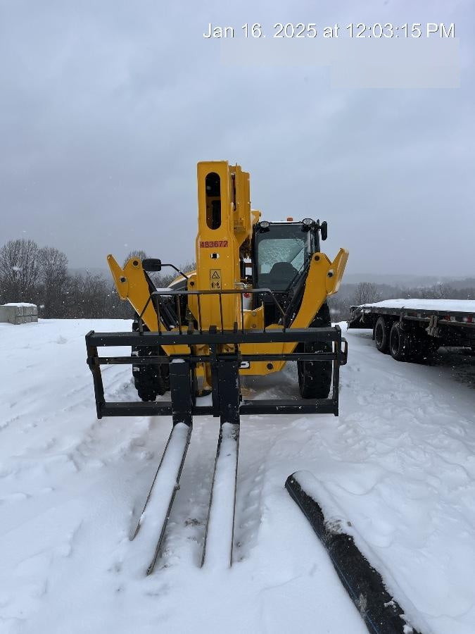 2025 JCB 512-56