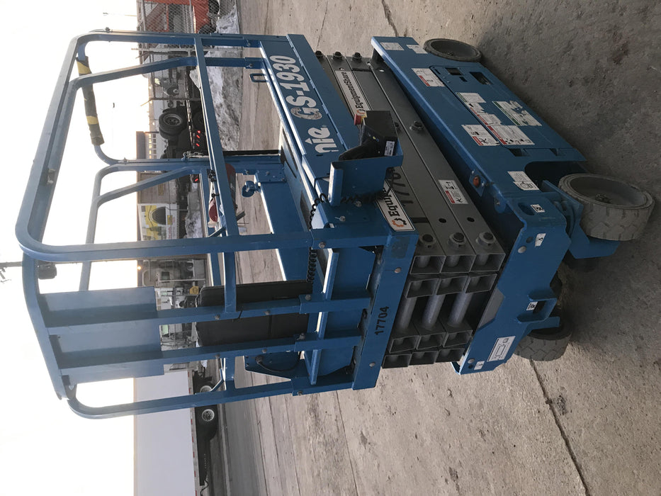 2018 Genie GS-1930 Genie GS-1930 w/Fixed Rail, Chain Entry