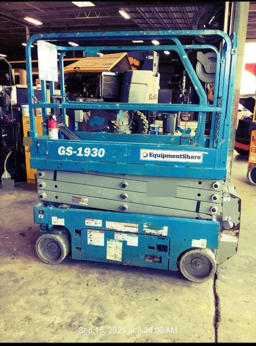 2019 Genie GS-1930 Fixed rails with chain Entry