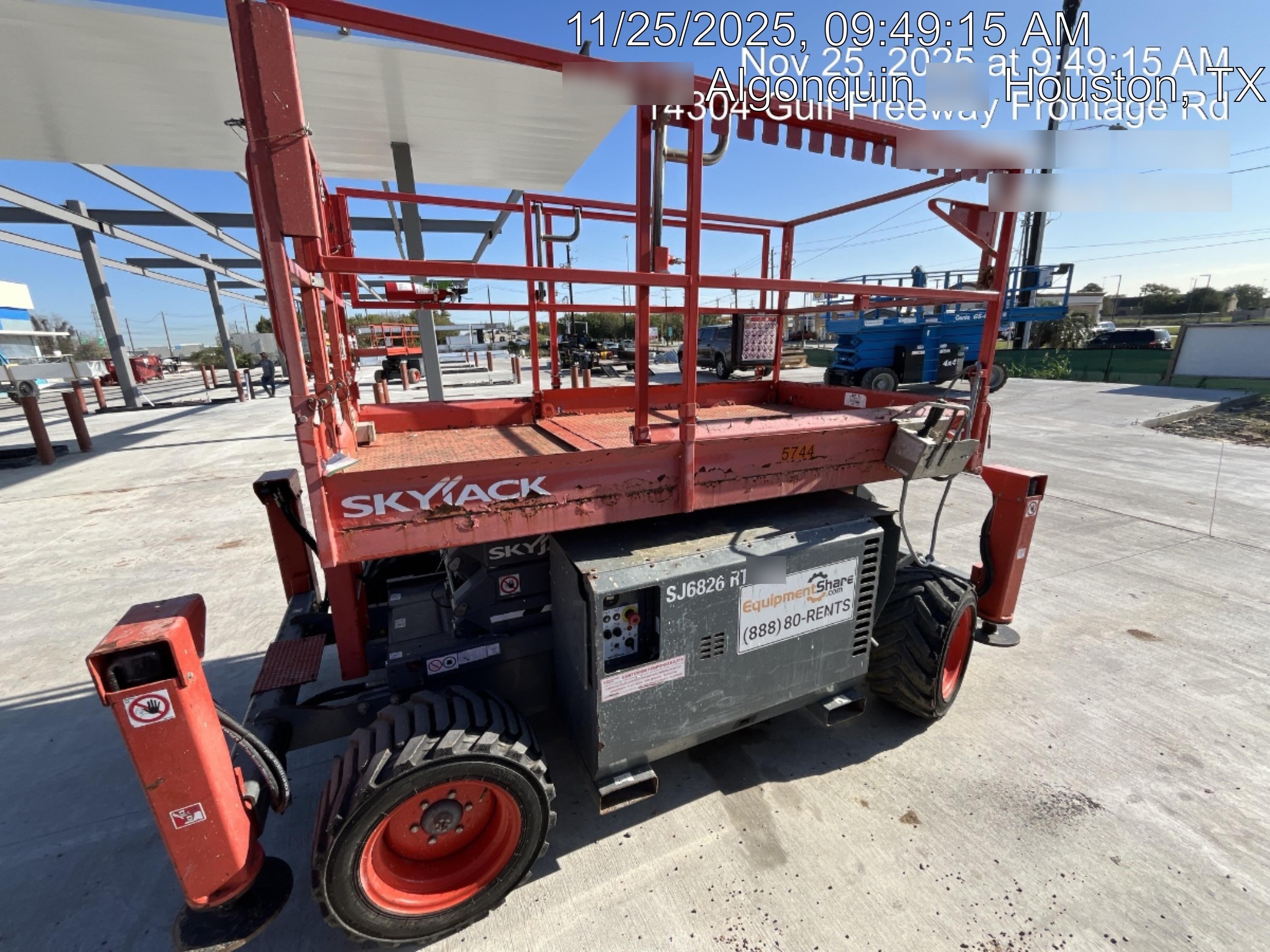 2017 SKYJACK SJ6826 RT