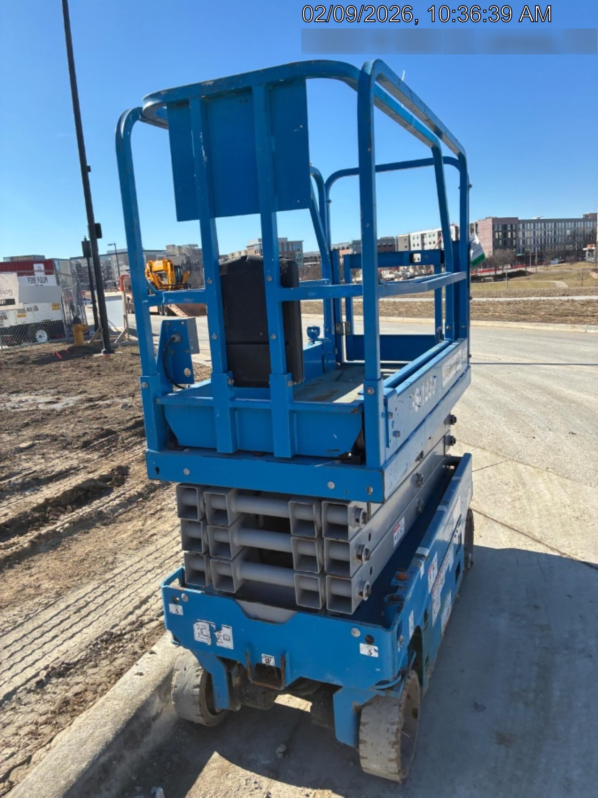 2020 Genie GS-1930 Solid Non Marking Tires, Beacon, Folding rails with half height swing gate