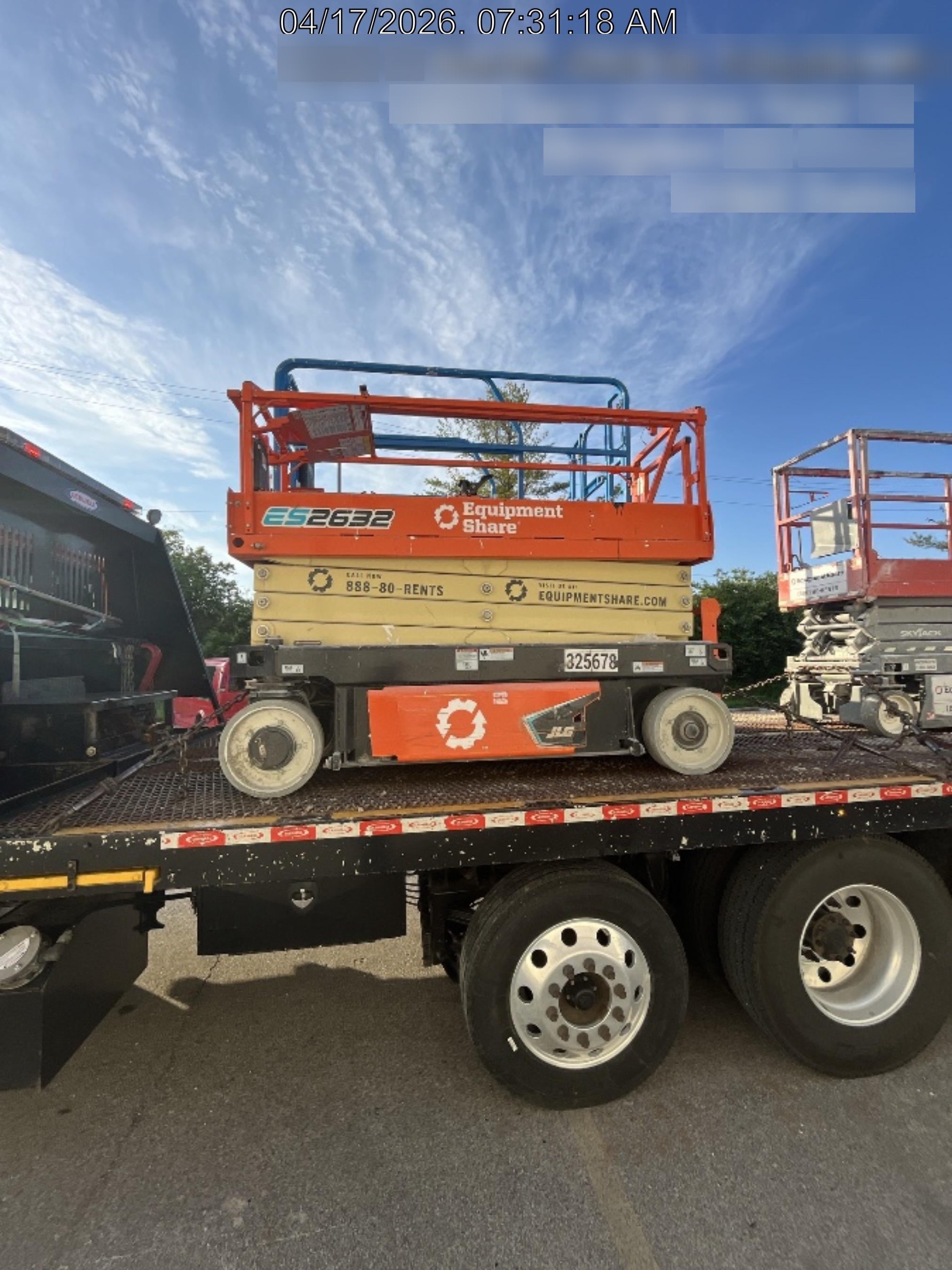 2023 JLG ES2632