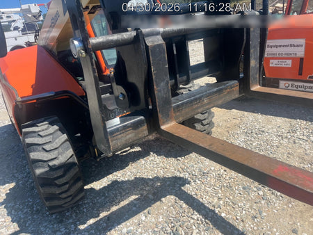 2025 JLG 519