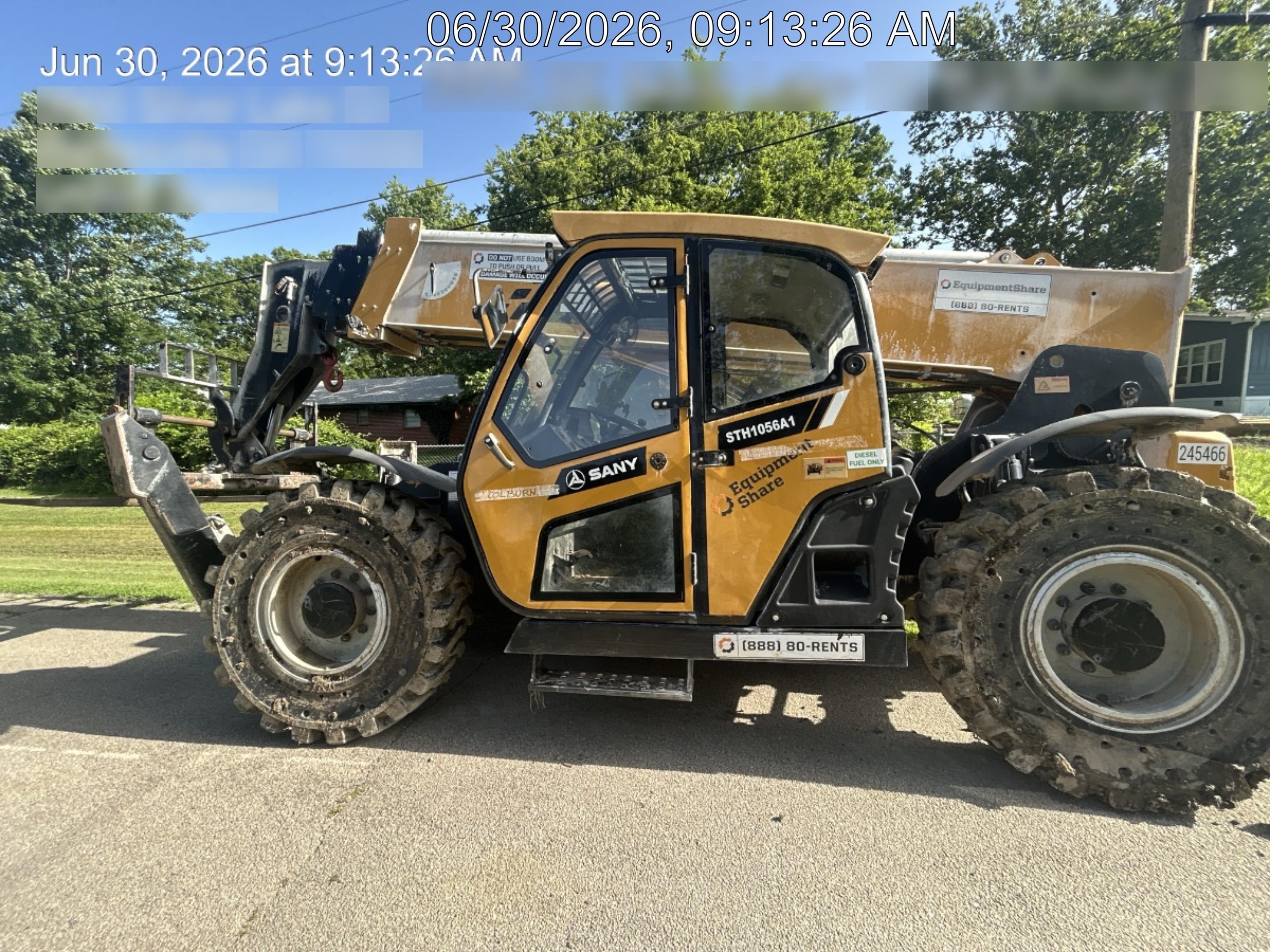 2022 SANY STH1056