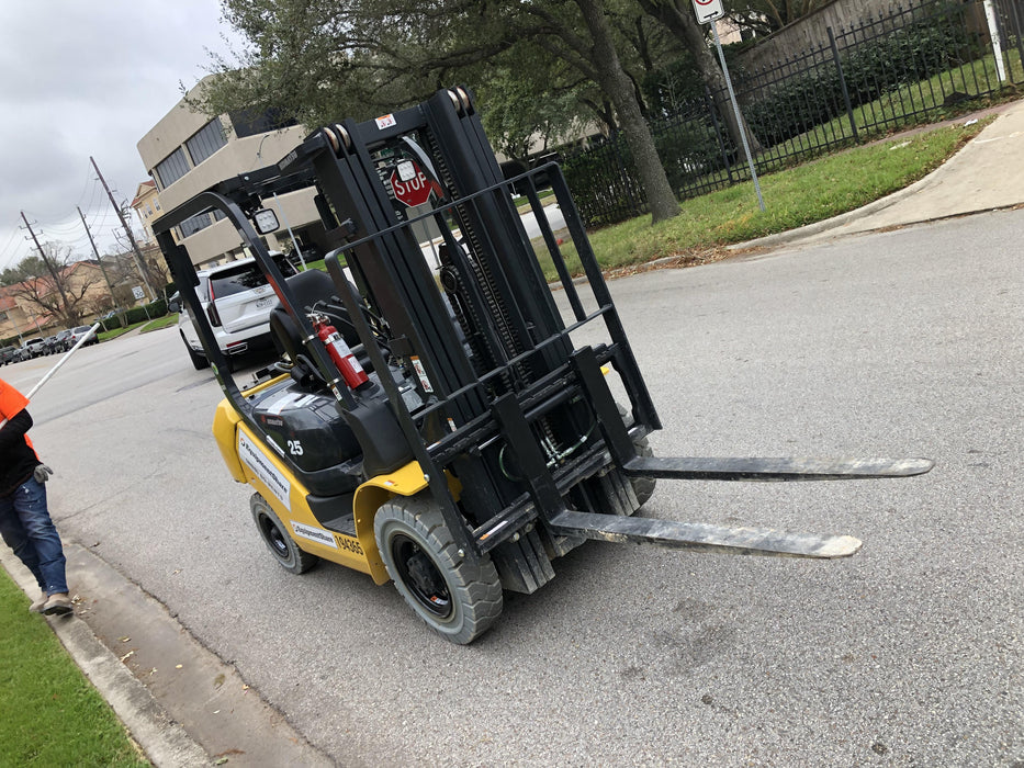 2021 KOMATSU FG25T-16