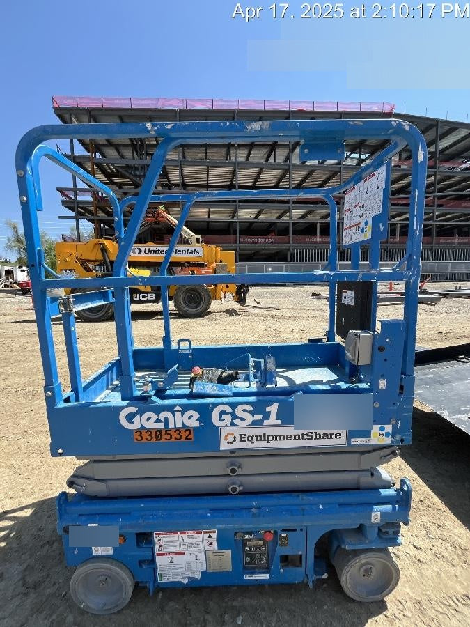 2023 GENIE GS-1432