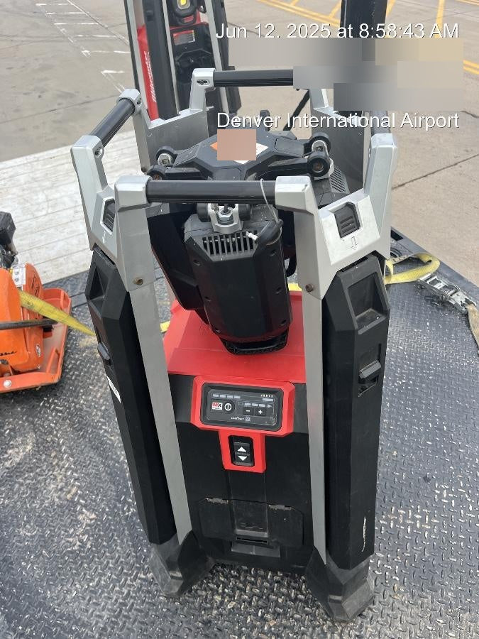 2021 MILWAUKEE MXF041-1XC