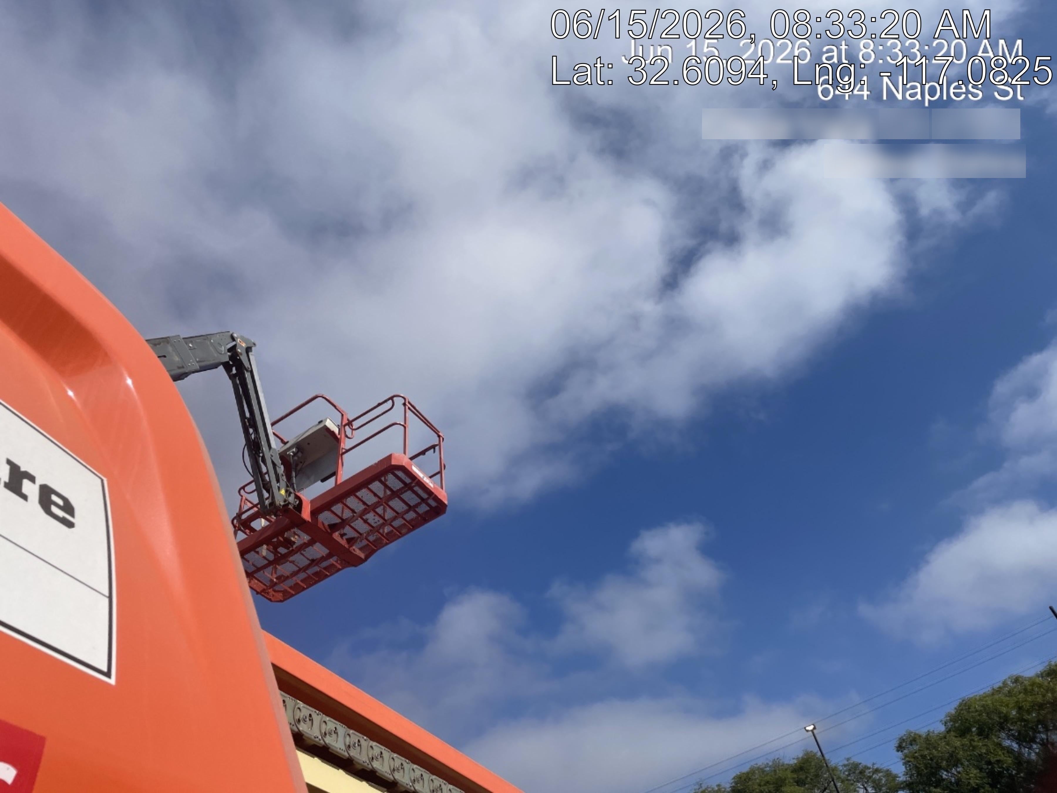 2023 JLG 660SJ