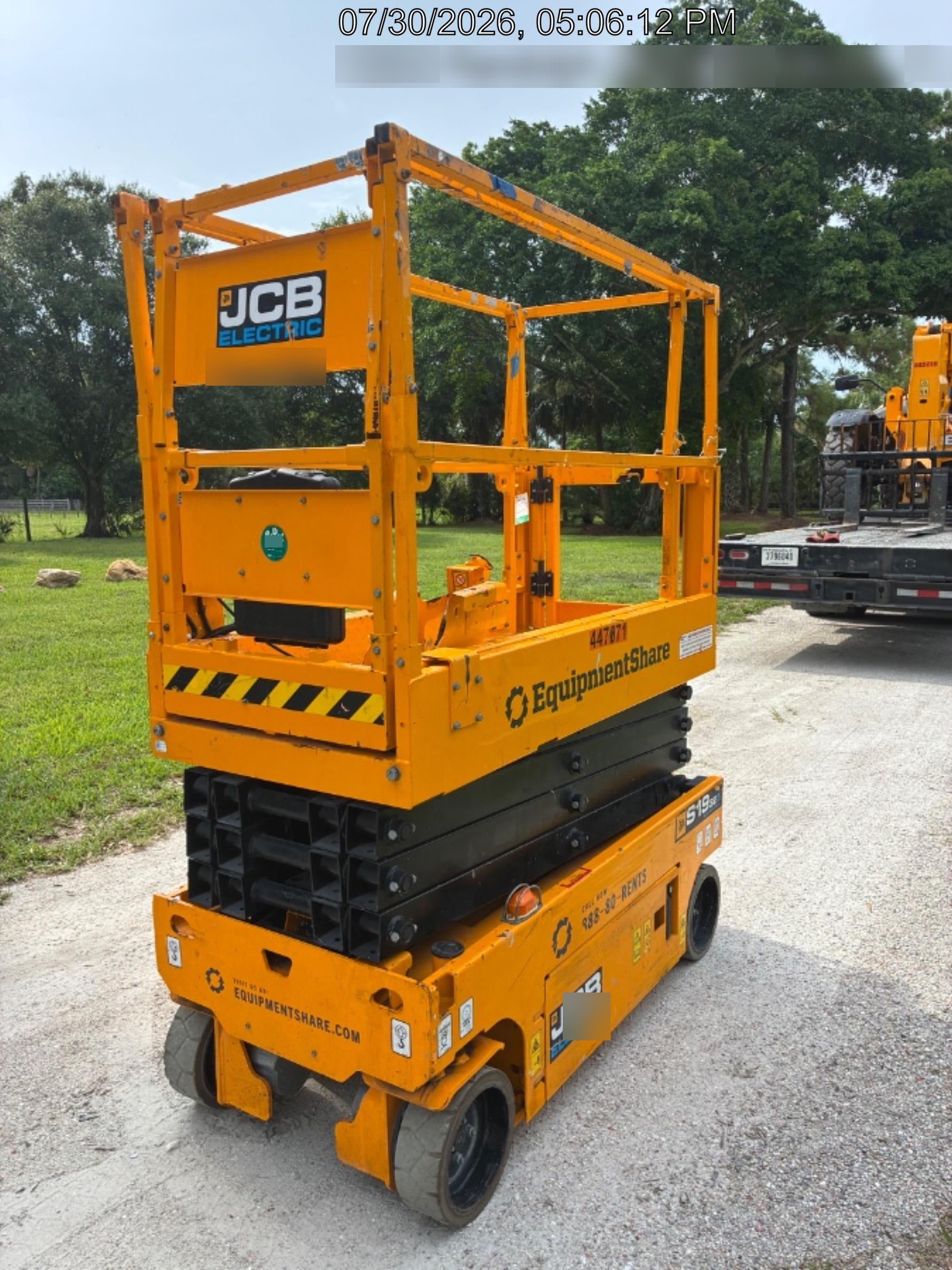 2024 JCB S1932E