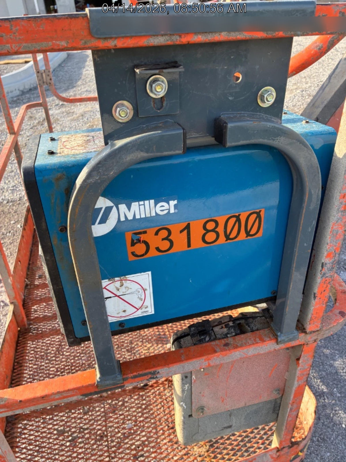 2025 MILLER ELECTRIC CST-282