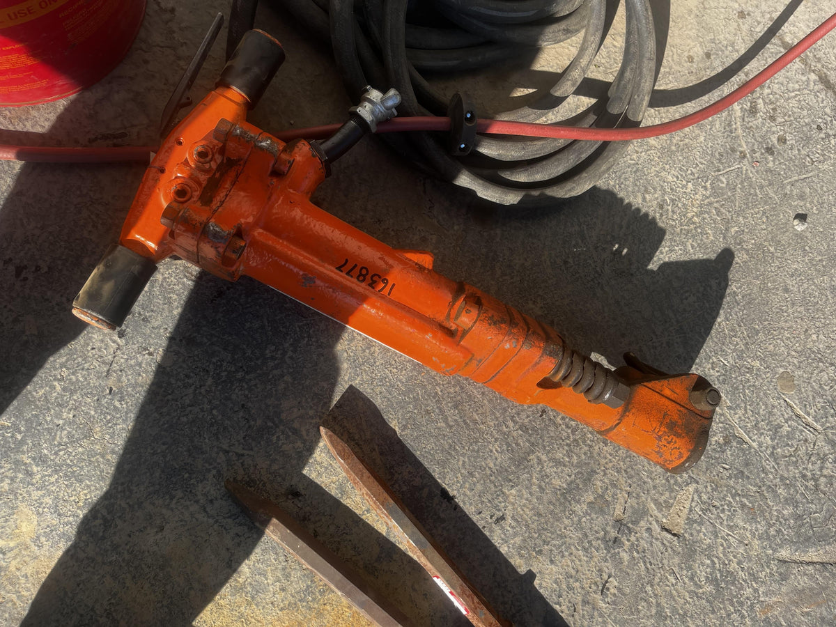 2021 MICHIGAN PNEUMATIC MP-TPB90-118