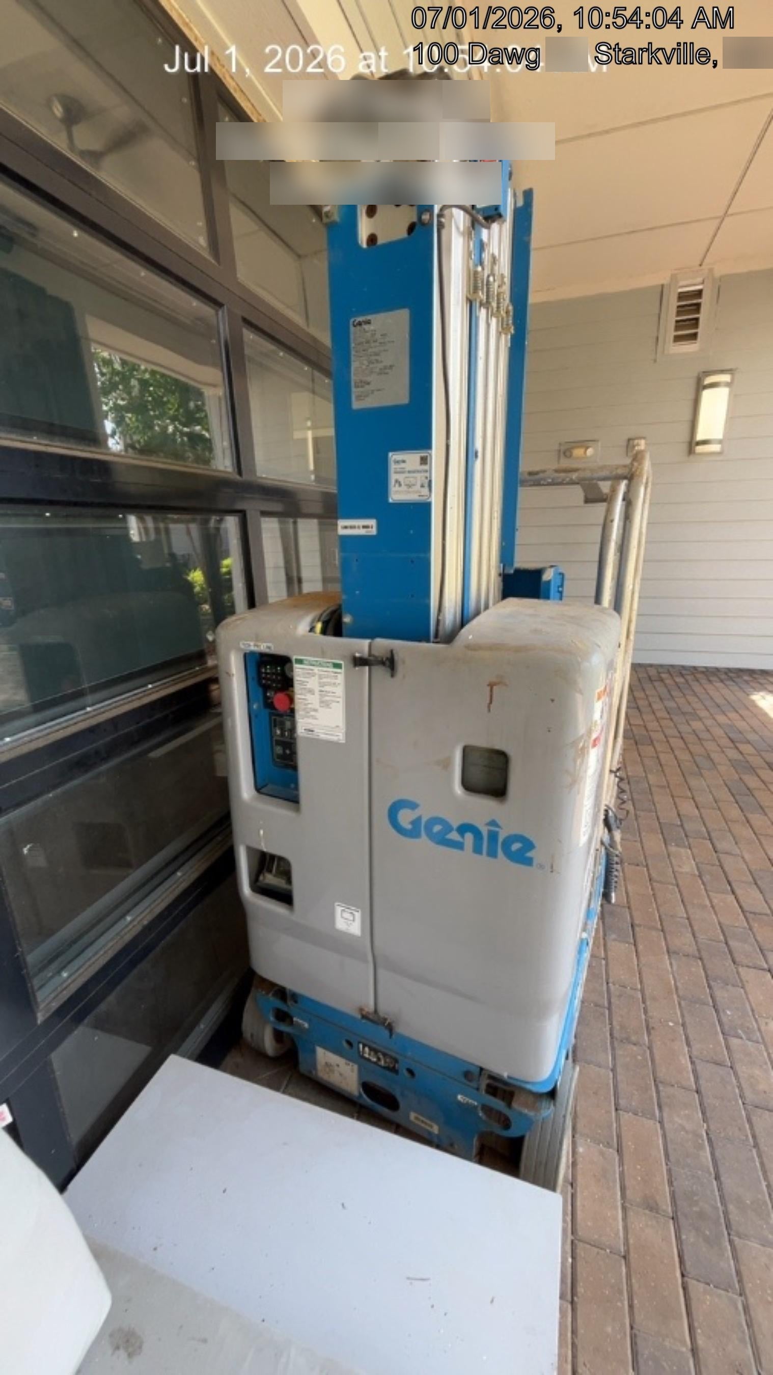 2020 GENIE GR-20