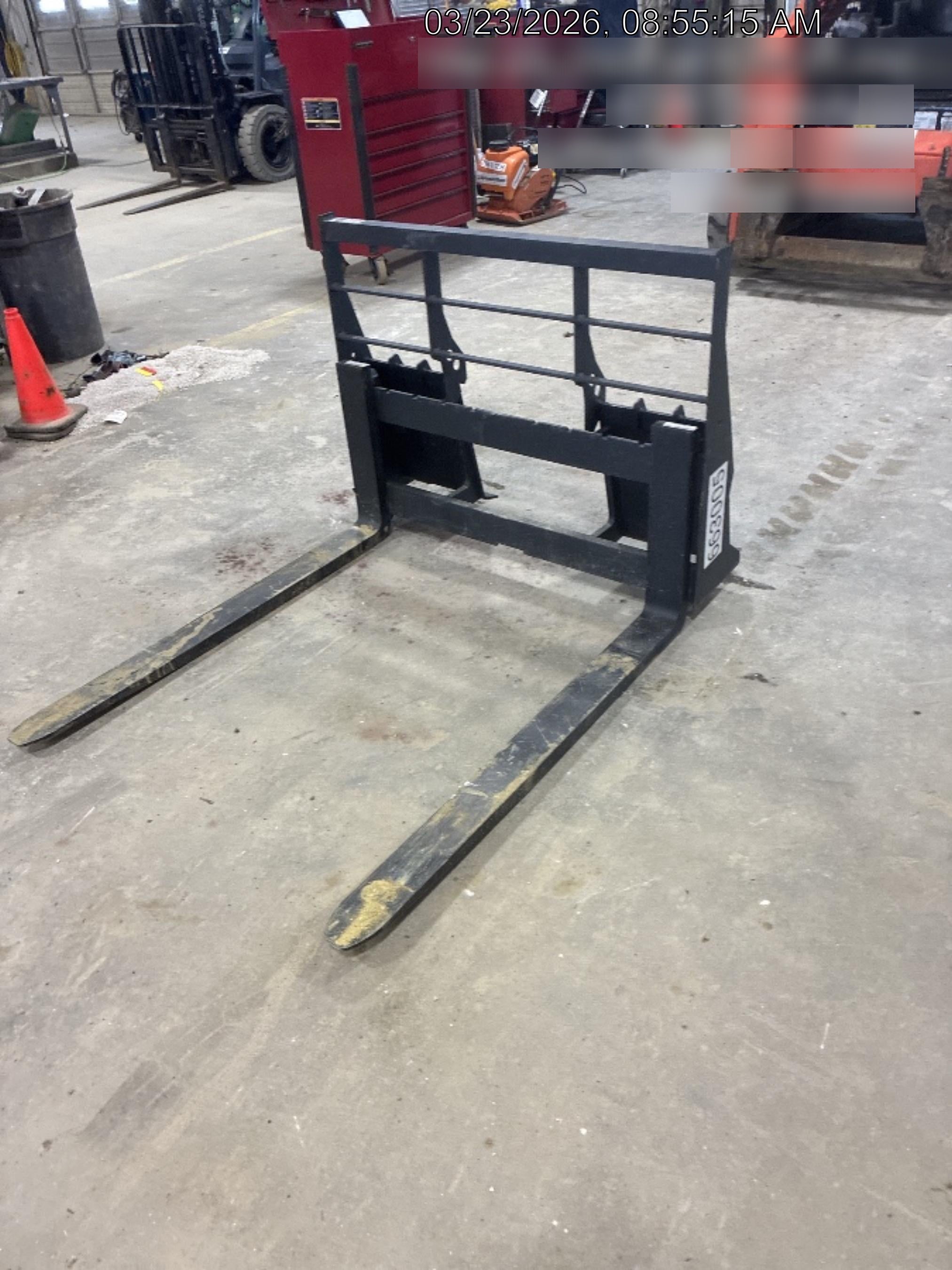 2026 ARROW MATERIAL HANDLING 48" Pallet Forks - Arrow
