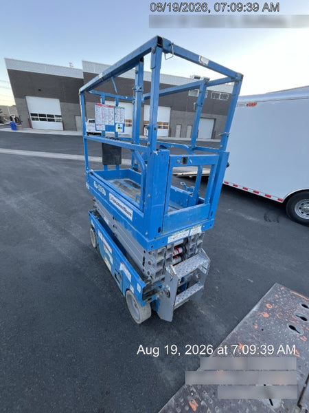 2020 Genie GS-1930 Solid Non Marking Tires, Beacon, Folding rails with half height swing gate, 800W Inverter