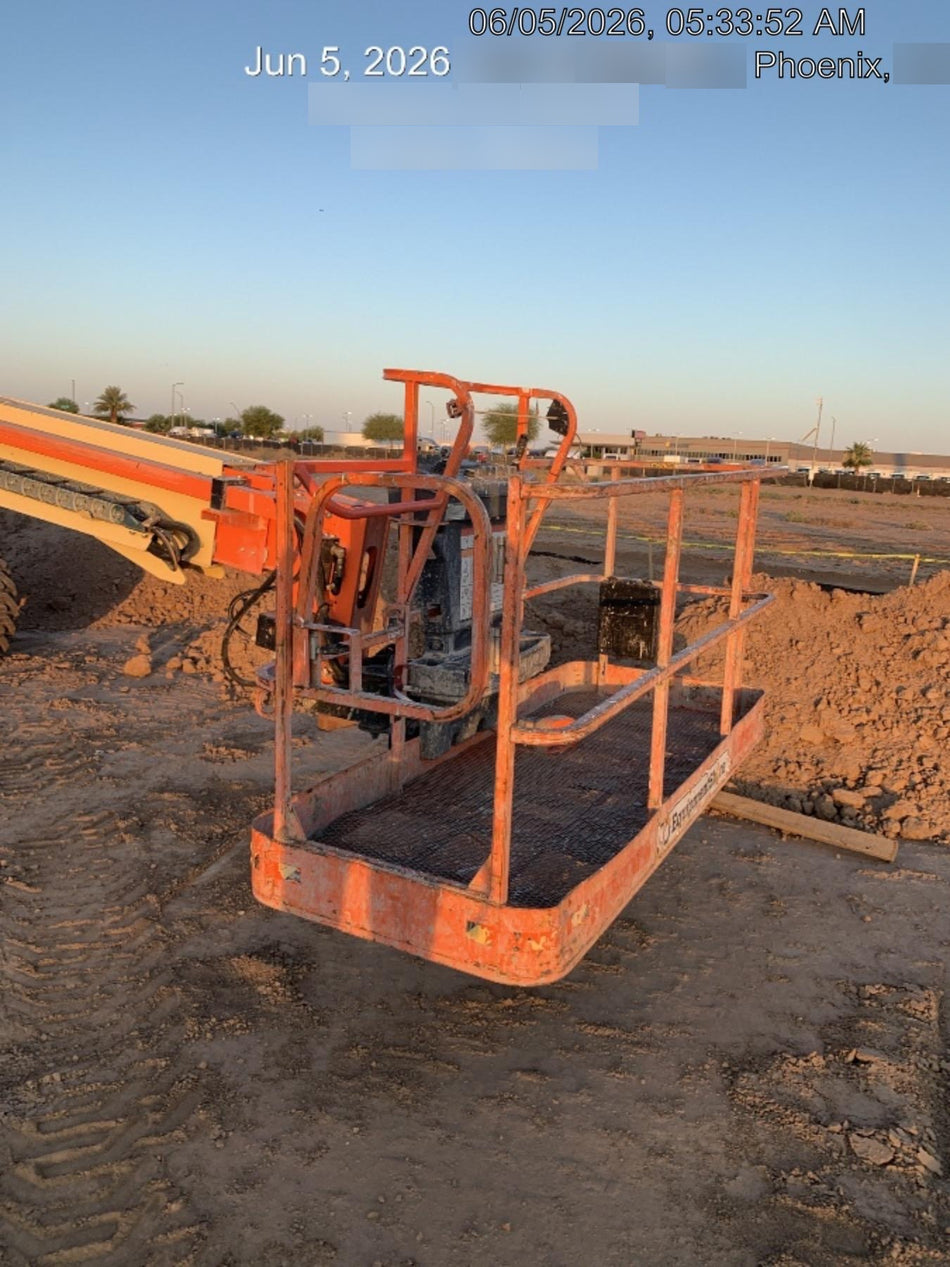 2021 JLG 600S