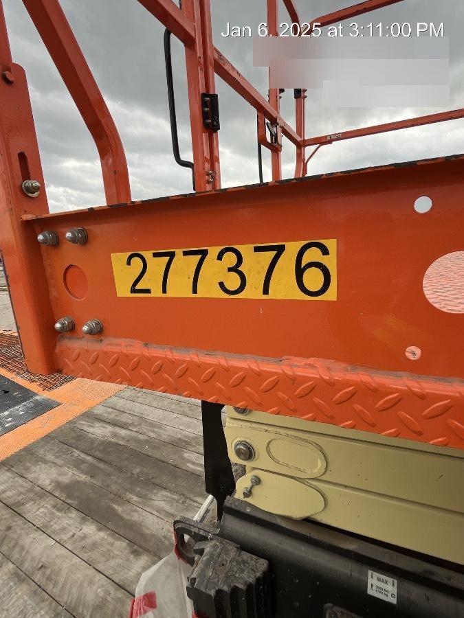 2022 JLG RT4069