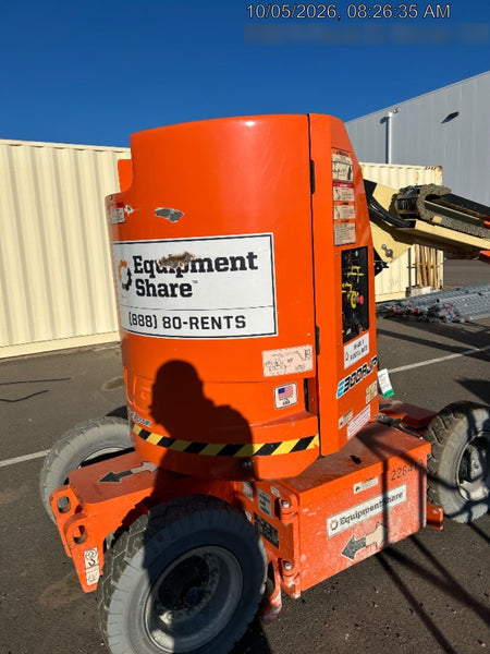 2022 JLG E300AJP