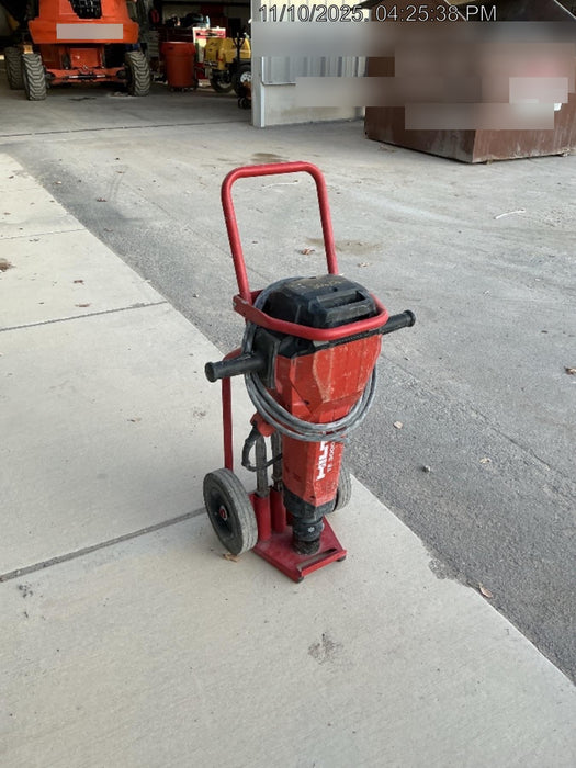 2023 HILTI TE 3000-AVR