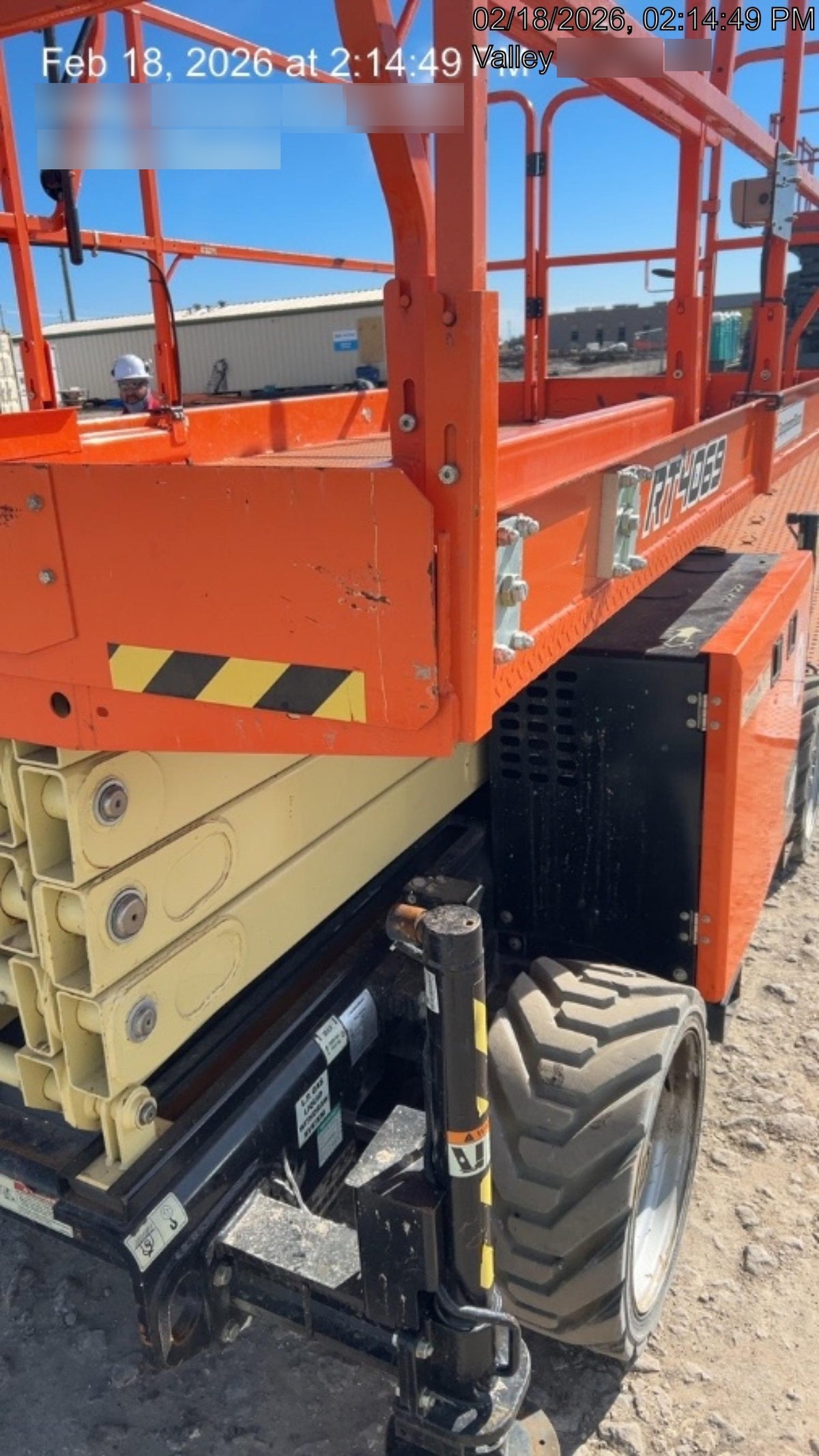 2022 JLG RT4069