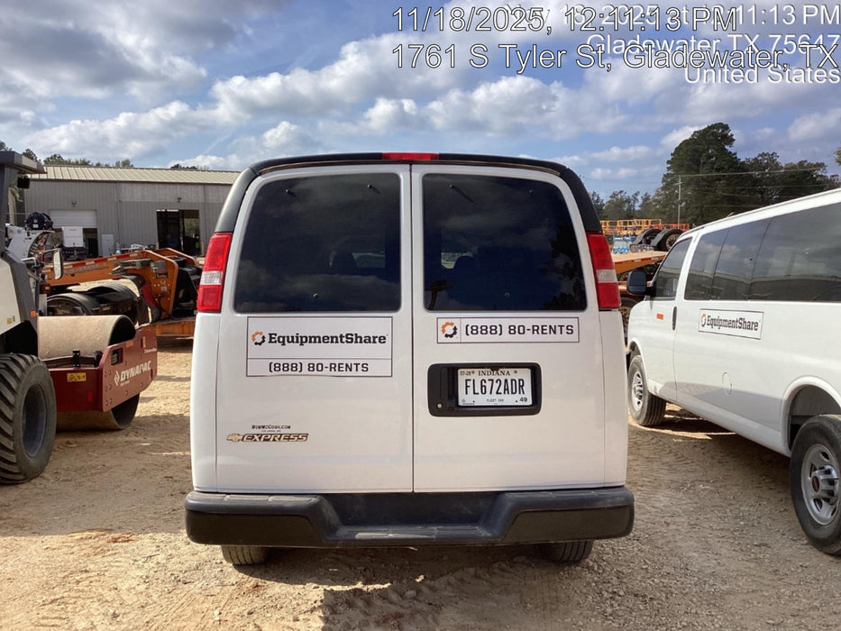 2023 CHEVROLET Express Van - Rental