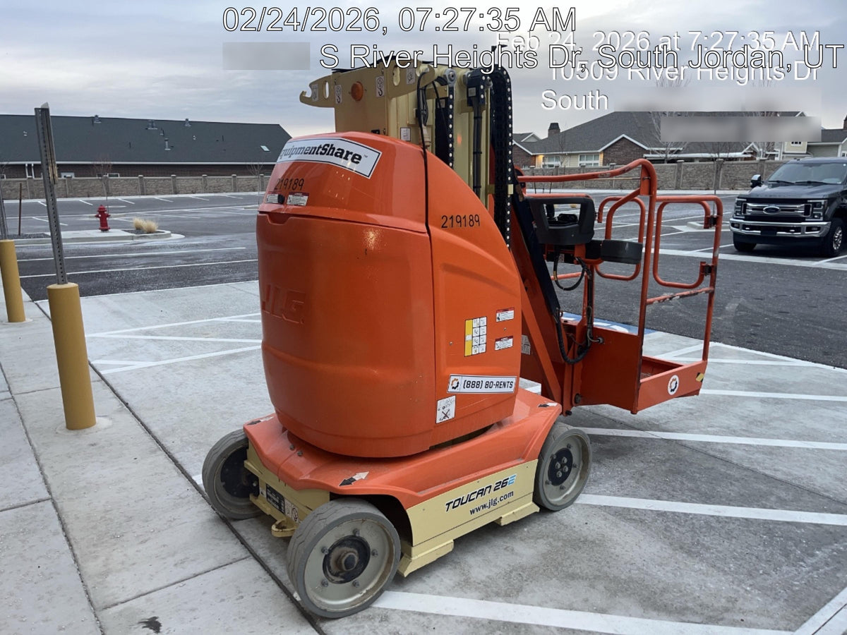 2022 JLG 26E