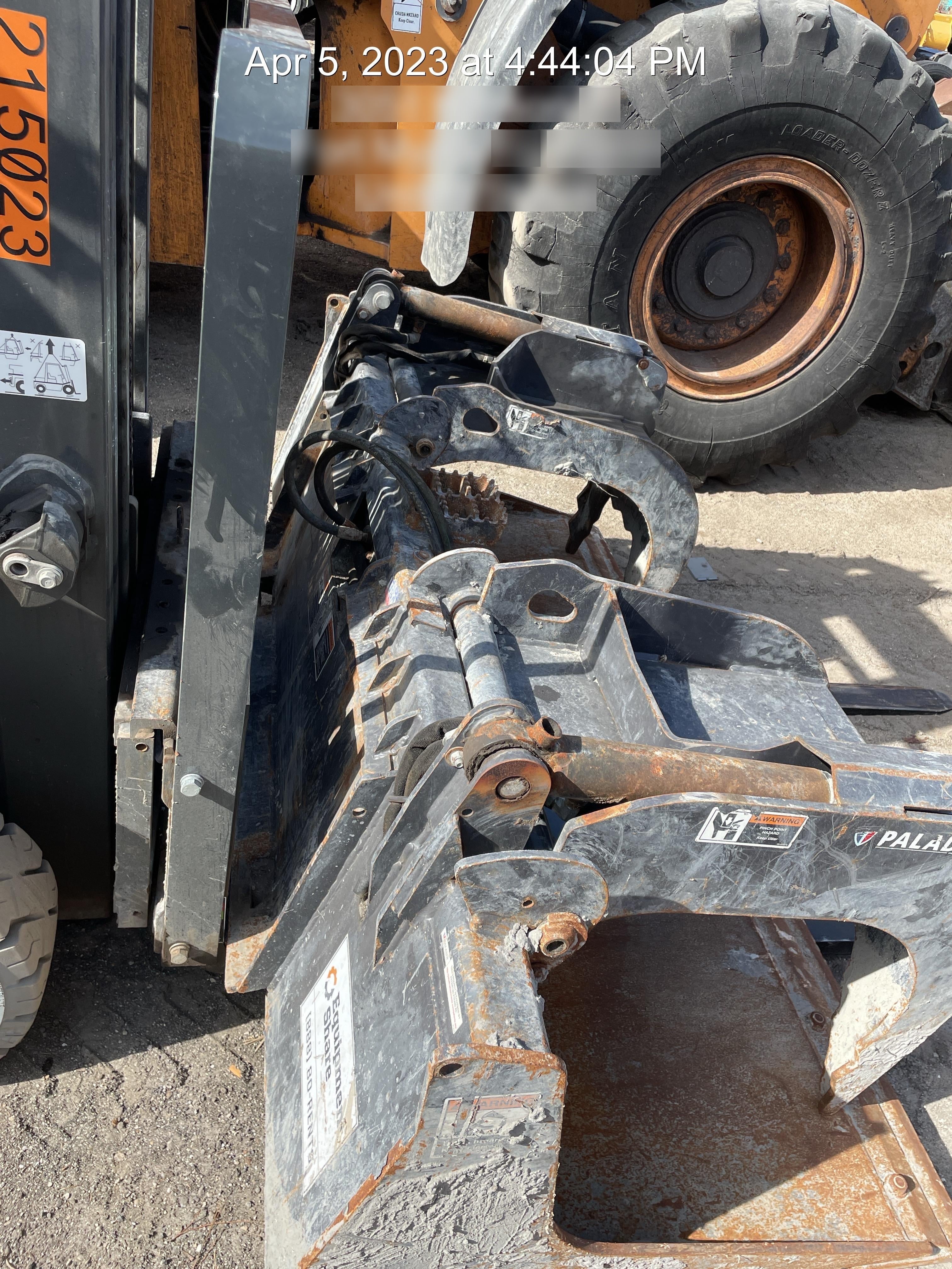 2020 PALADIN 76" Scrap Grapple Bucket - Paladin