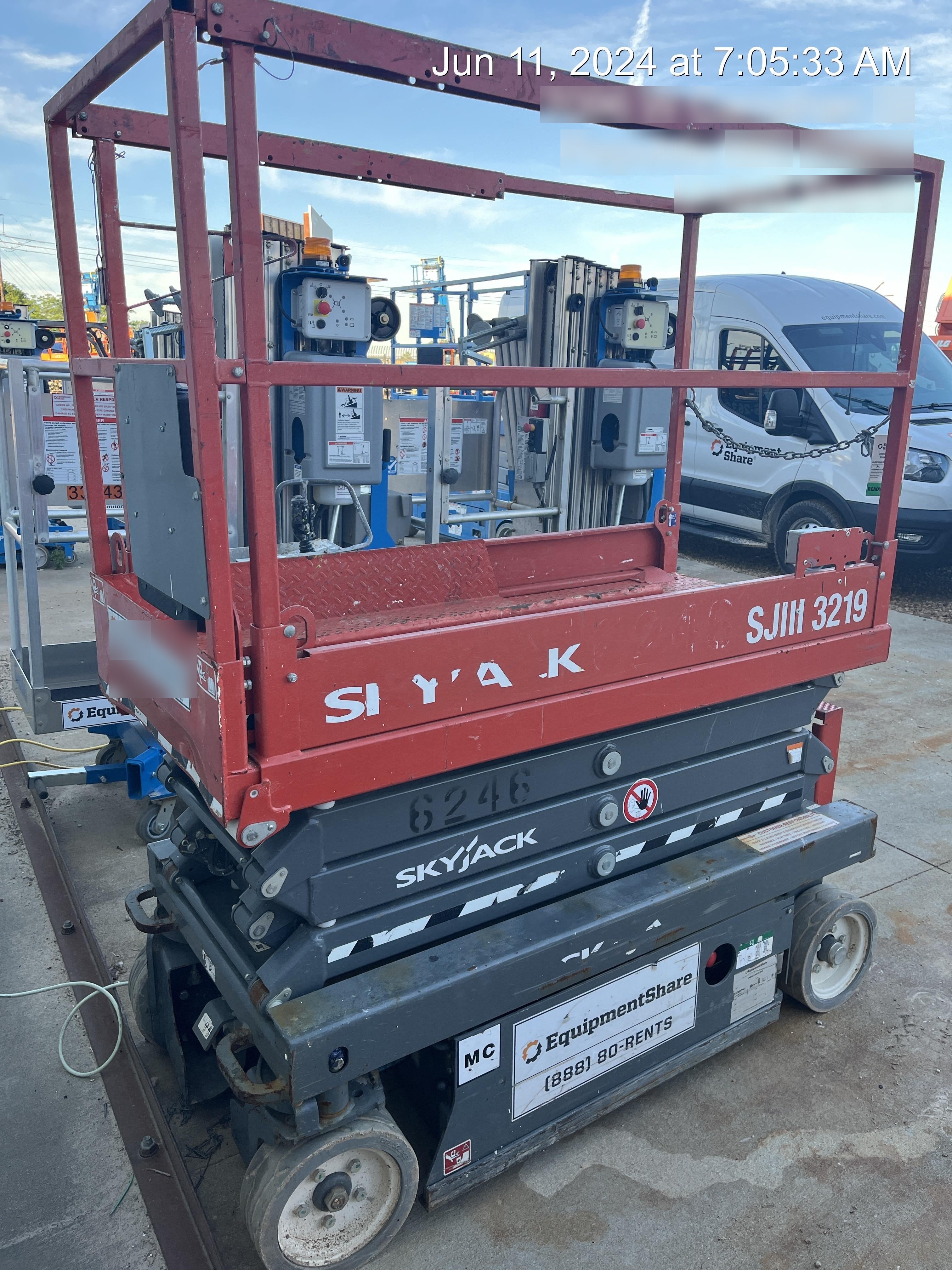 2017 Skyjack SJIII-3219 Skyjack SJ3219, Trojan Battery Set, Extended Warranty 5yr/5k hr