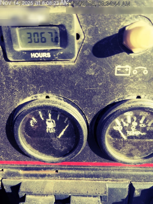 2021 Lincoln Electric Vantage 322 Vantage 322 Ready Pak 3 w/ Decals, ORANGE (includes trailer, cable rack, fender light kit) NO Telematics