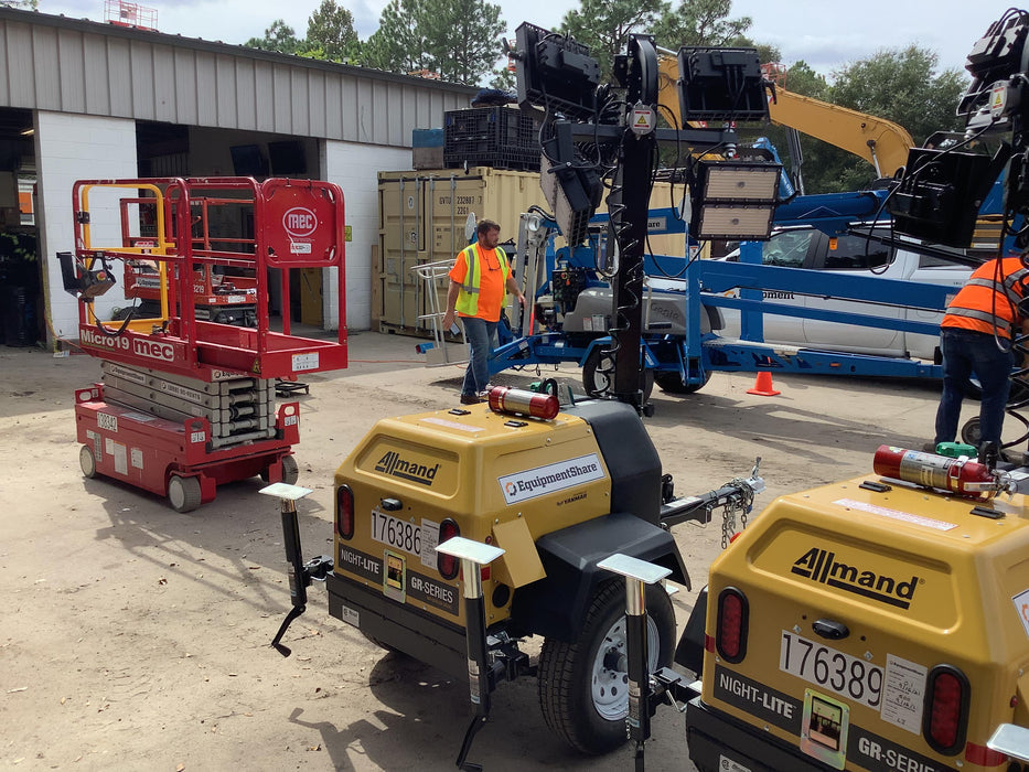 Allmand NLV3GR (4) LED Light Fixture 350W, 23' Vertical Mast, 3kW Prime, Towable, Deep Sea L401, Leveling Jacks, Yanmar T4F 5.8hp