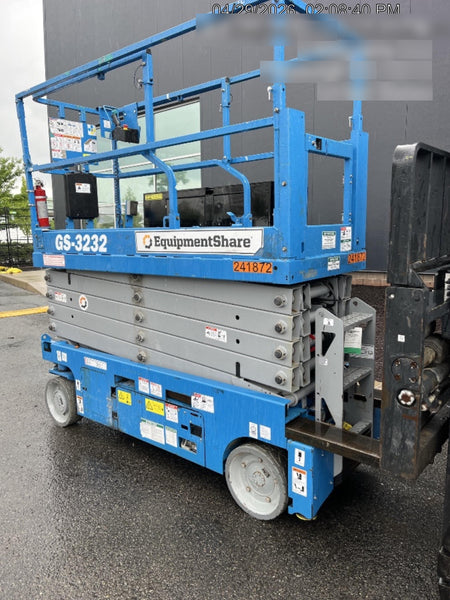 2022 GENIE GS-3232