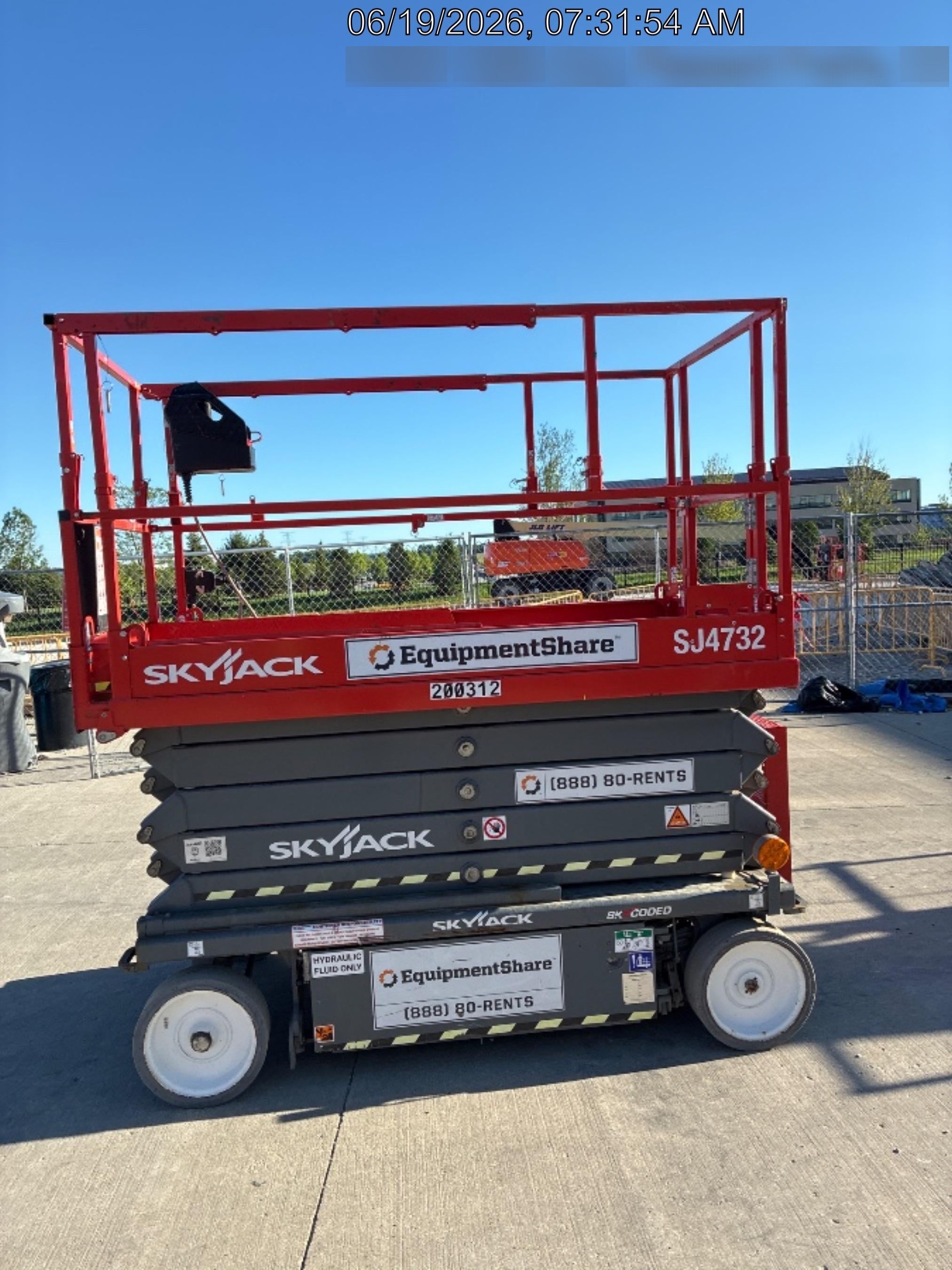 2021 SKYJACK SJ4732