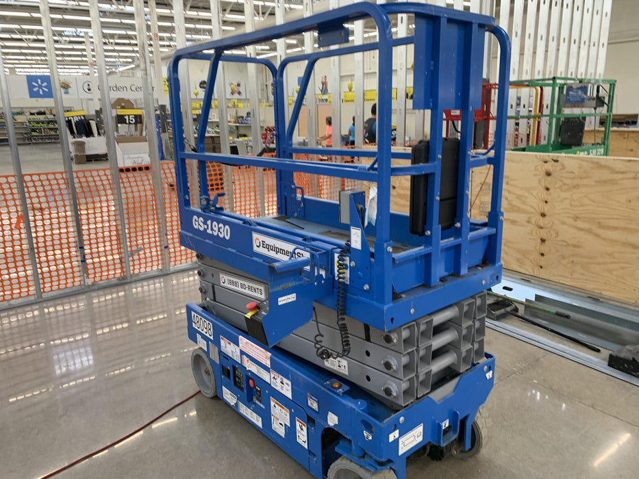 2019 Genie GS-1930 Fixed Rails with Chain Entry