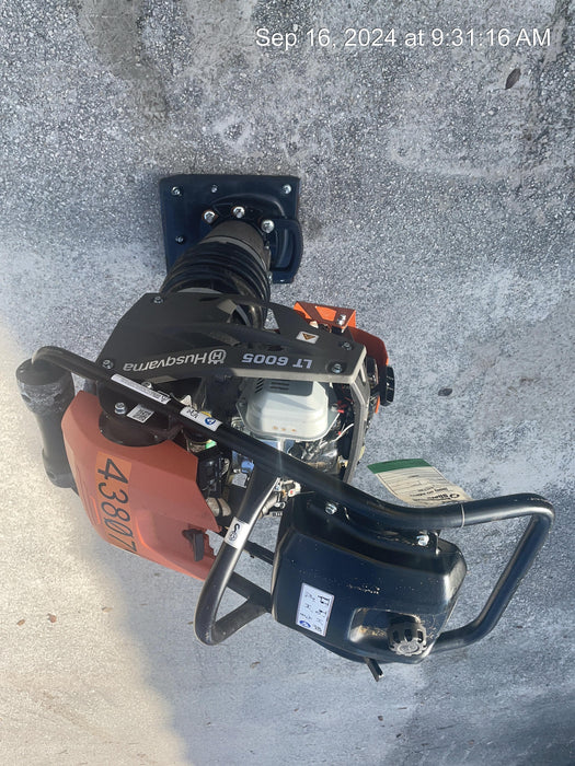 2024 HUSQVARNA LT6005