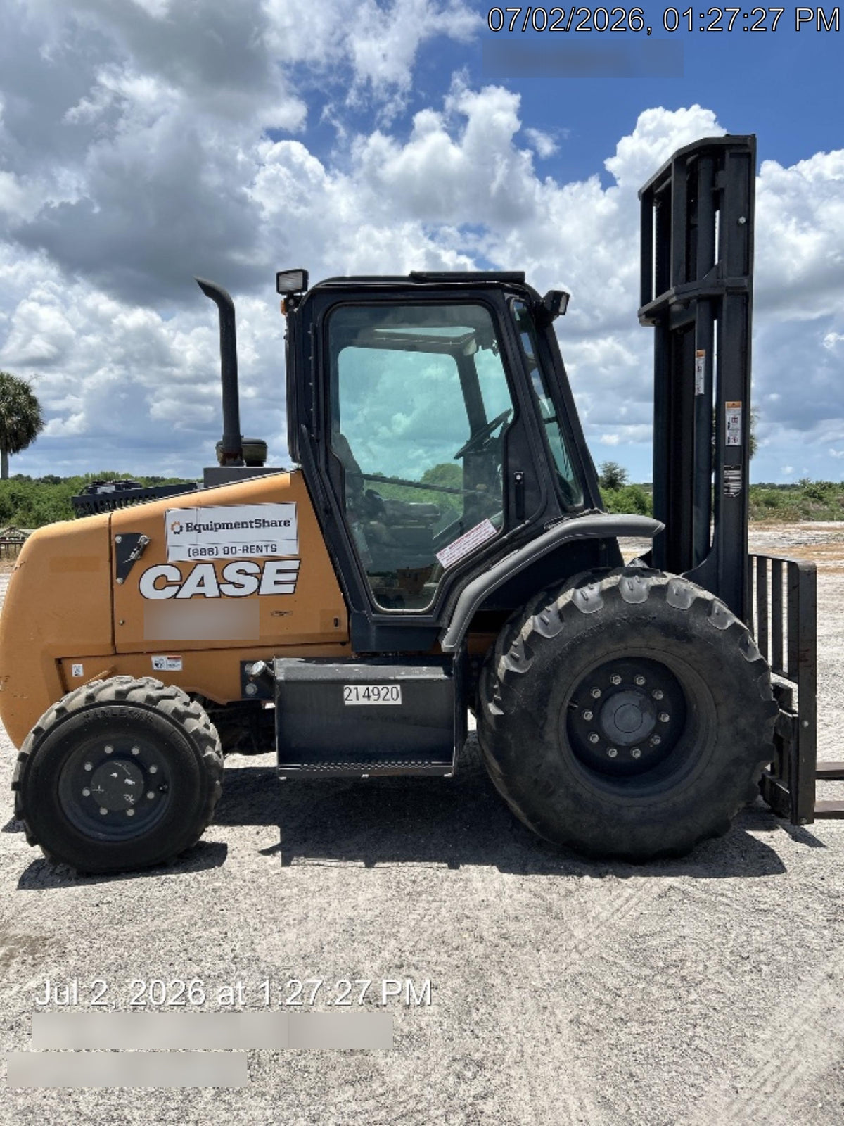 2022 CASE 586H