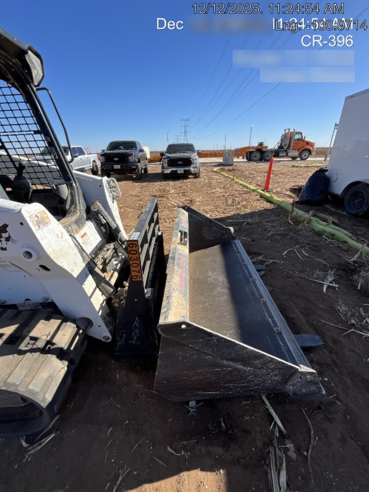 2025 ARROW MATERIAL HANDLING 24" Pallet Fork Frame
