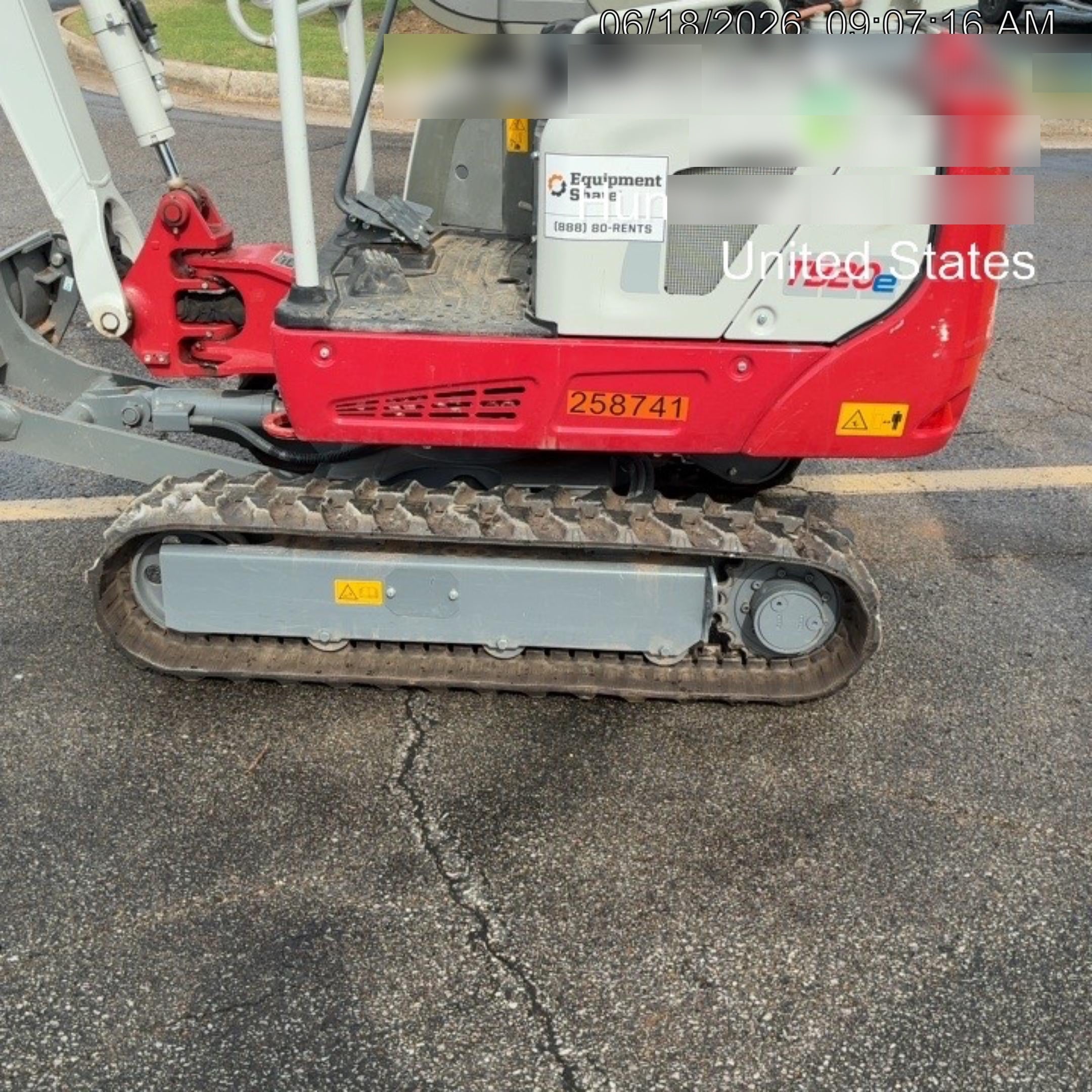 2022 TAKEUCHI TB20e