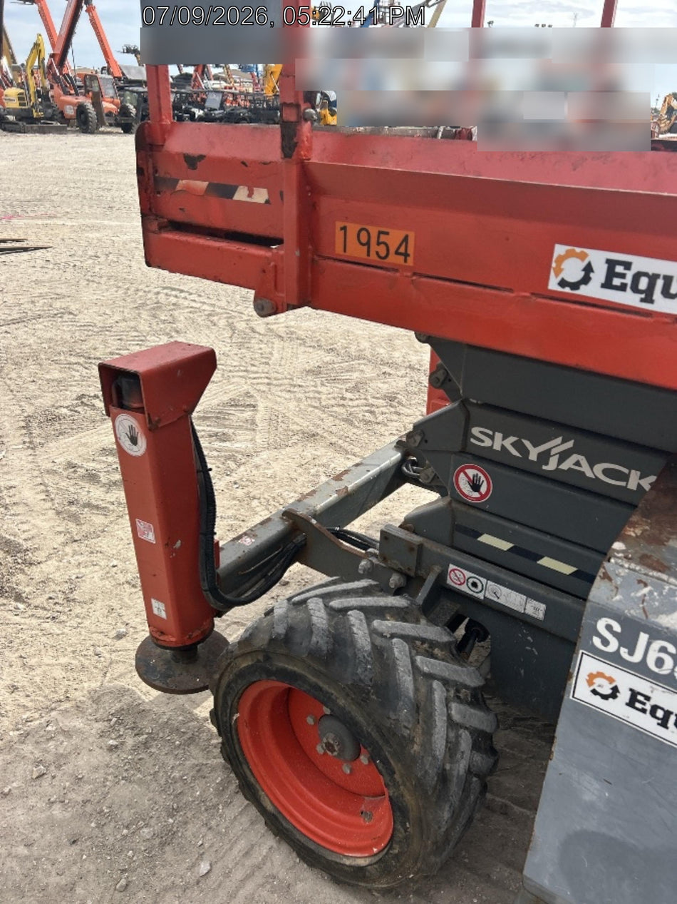 2016 SKYJACK SJ6832 RT
