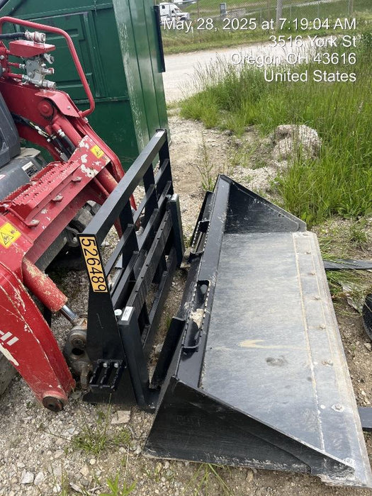 2025 ARROW MATERIAL HANDLING 48" Pallet Forks - Arrow