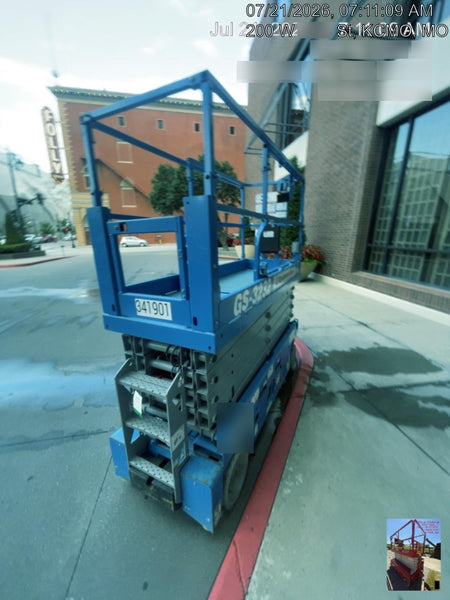 2023 GENIE GS-3232