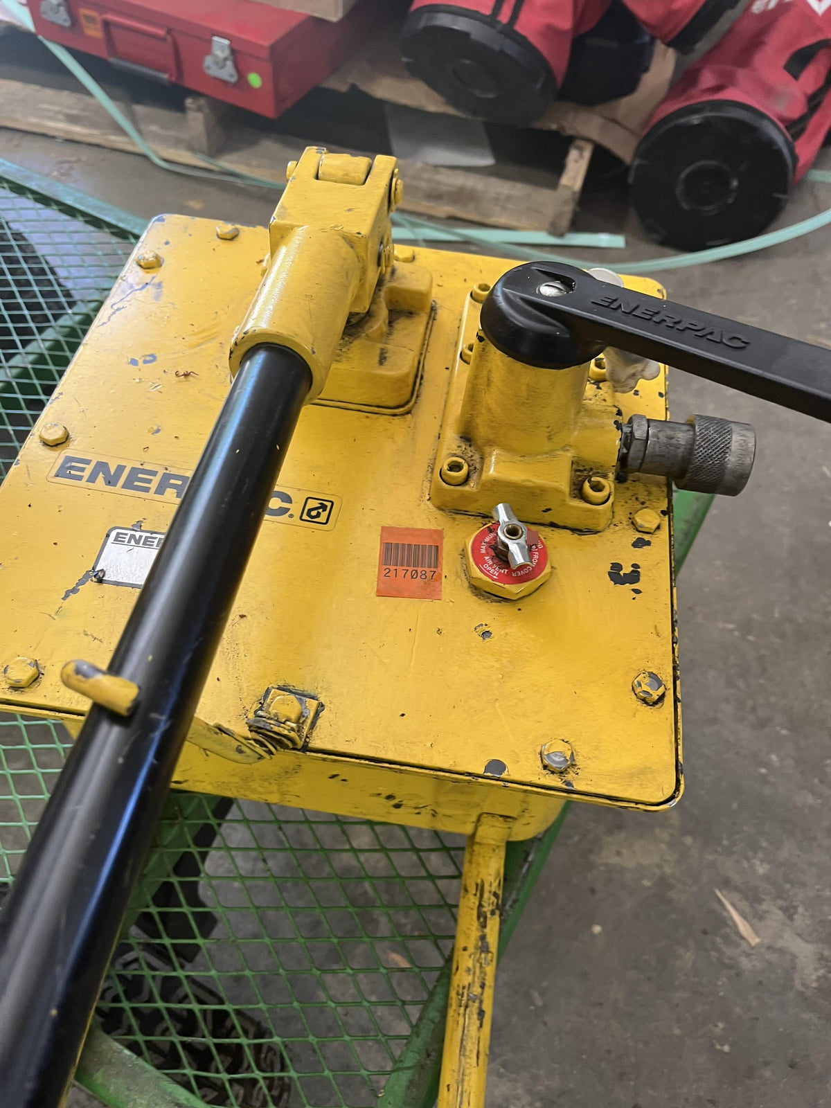 2022 ENERPAC P462