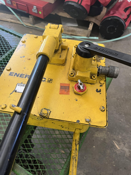 2022 ENERPAC P462