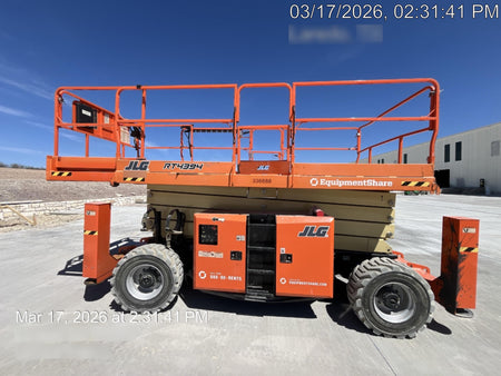 2023 JLG RT4394