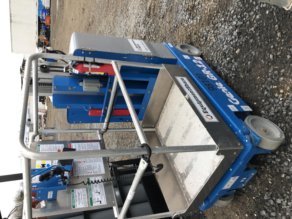 2020 GENIE GR-12