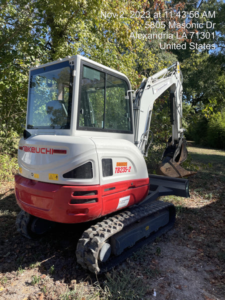 2023 TAKEUCHI TB235-2CR