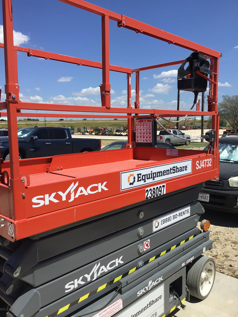 2022 SKYJACK SJ4732