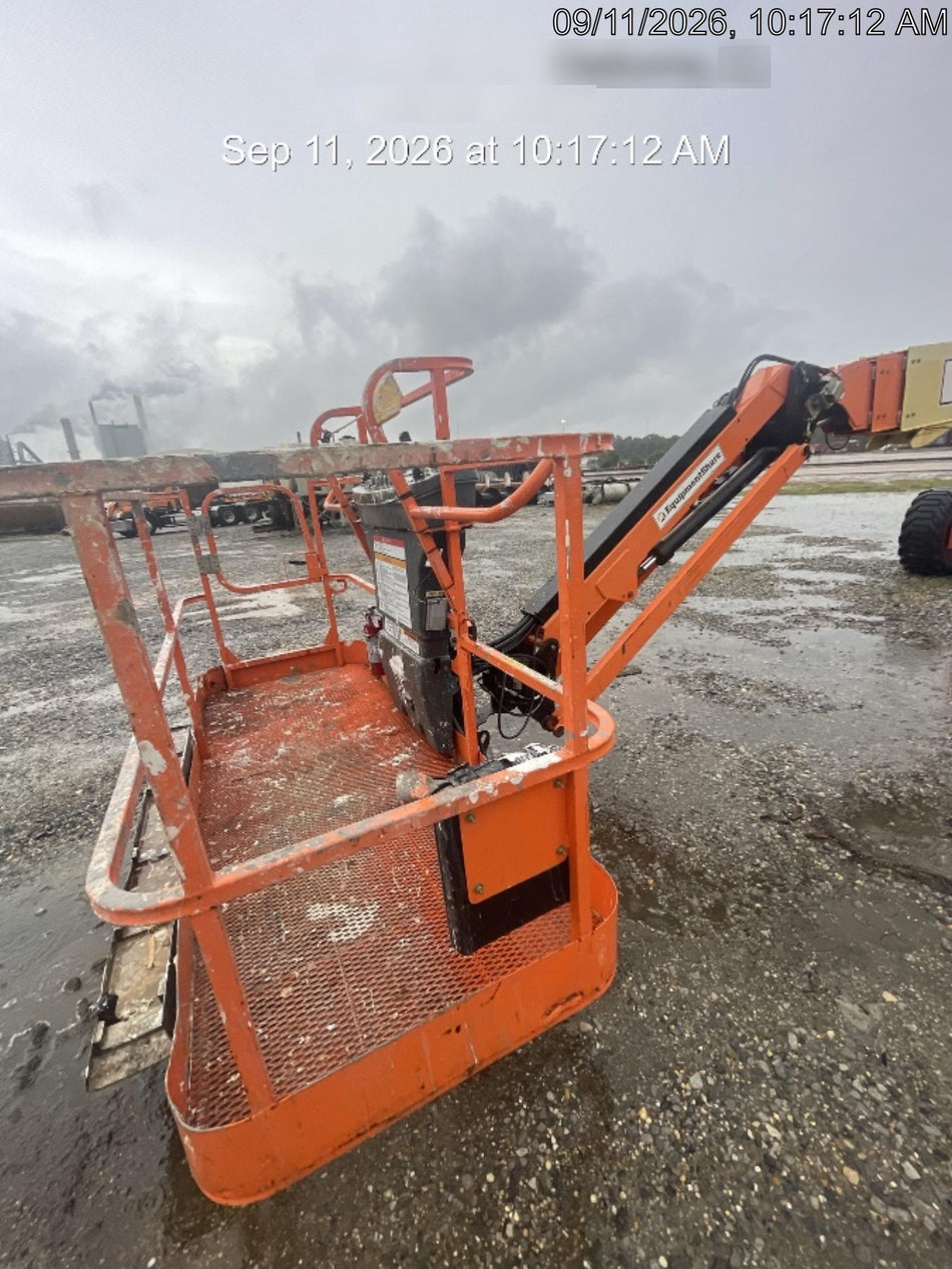 2019 JLG 660SJ